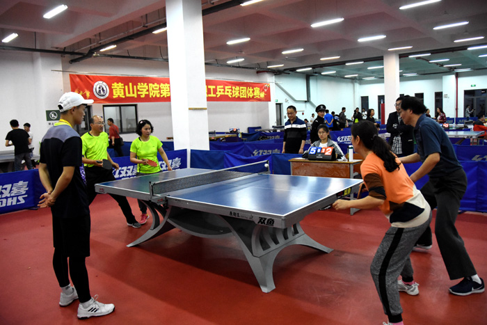 验丰富的中 验丰富的中