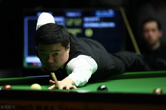 成赛场上的 成赛场上的