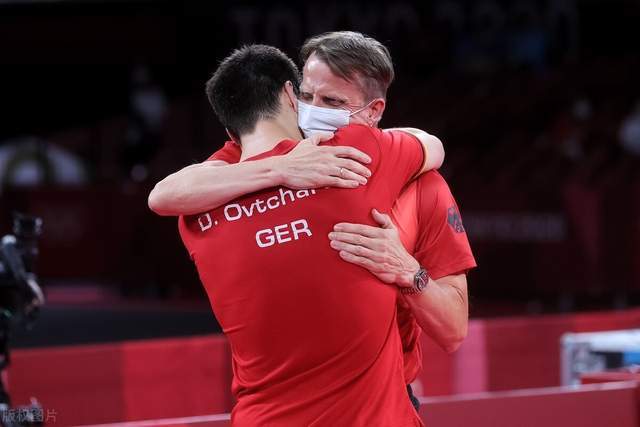 教练组不断 教练组不断